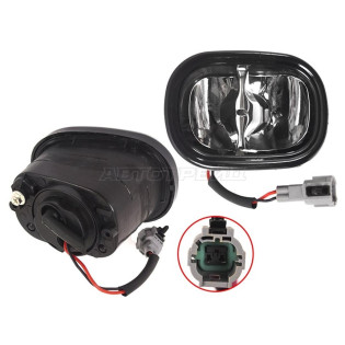 Фара противотуманная NISSAN CARAVAN/URVAN 02-07/X-TRAIL 00-03 лев SAT