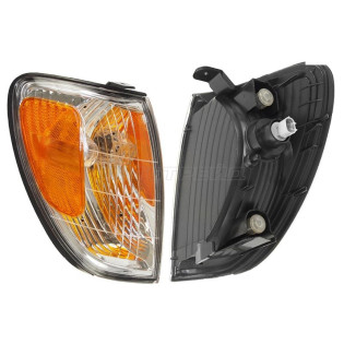 Габарит LEXUS LX470 02-07/TOYOTA LAND CRUISER 100 98-05 прав (желтый катафот) SAT