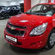 Бампер передний в цвет кузова Chevrolet Cobalt (2011-2016) GGE - Super Red - Красный солид